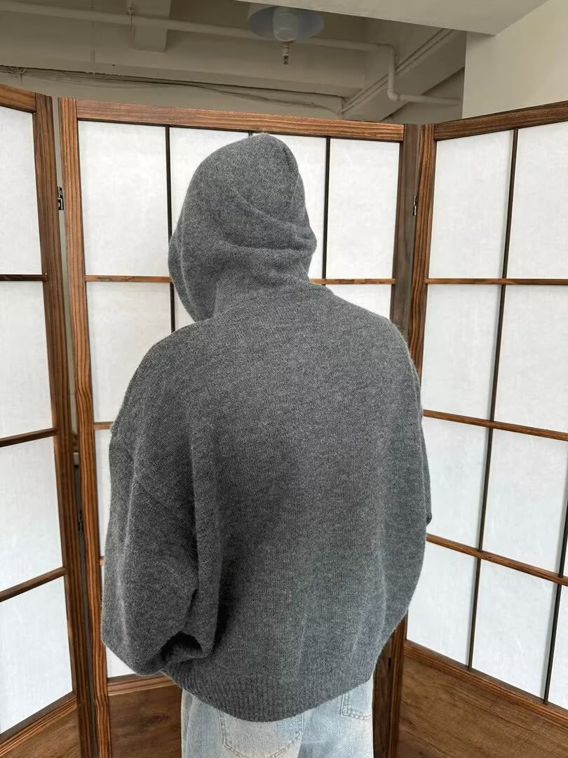 Inspired Oversized Hooded Sweater – Minimalist Unisex Knit Pullover (M-3XL, Soft & Warm Casual Wear For Men & Women)​_viptrois.com