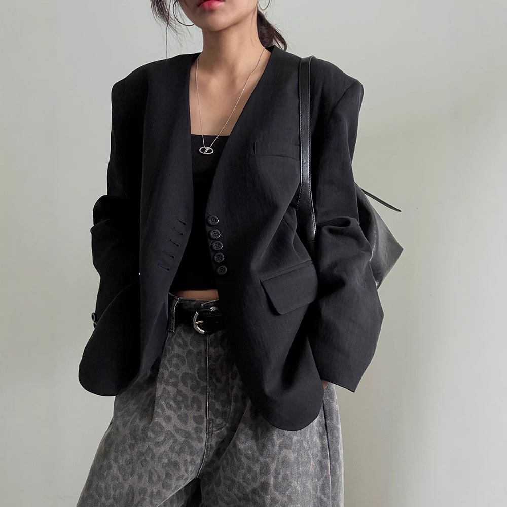 Korean Dongdaemun 2026 Spring and Autumn New Korean Style Fashionable and Elegant Single-Breasted Collarless Loose Blazer for Women