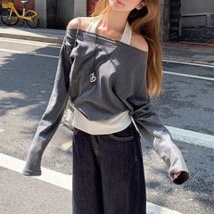 挂脖一字领露肩修身长袖打底衫女秋季辣妹撞色假两件拼接短款上衣