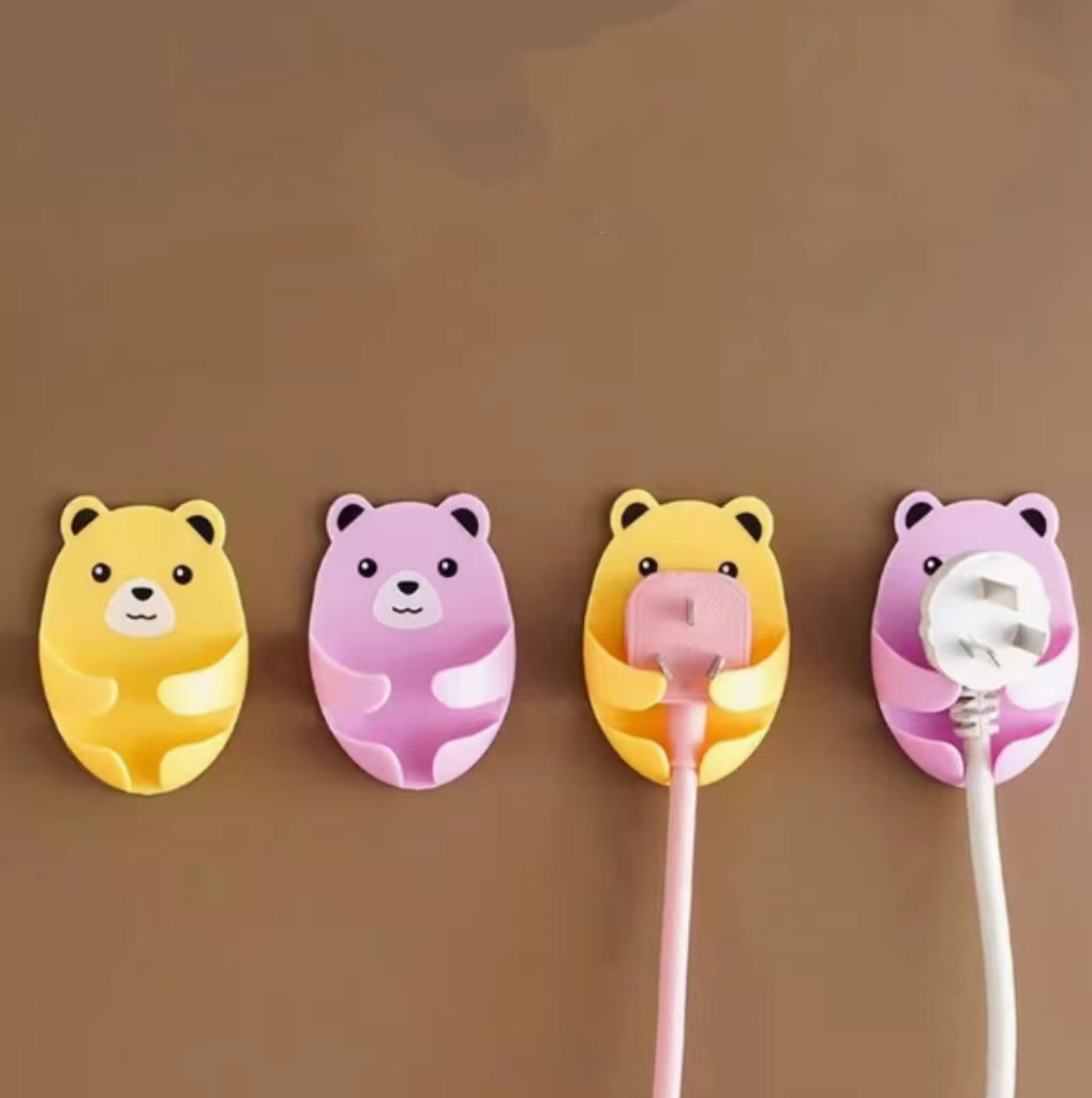 No-Punch Bear Plug Hook Kitchen Shelf Plug Holder Cartoon Hook