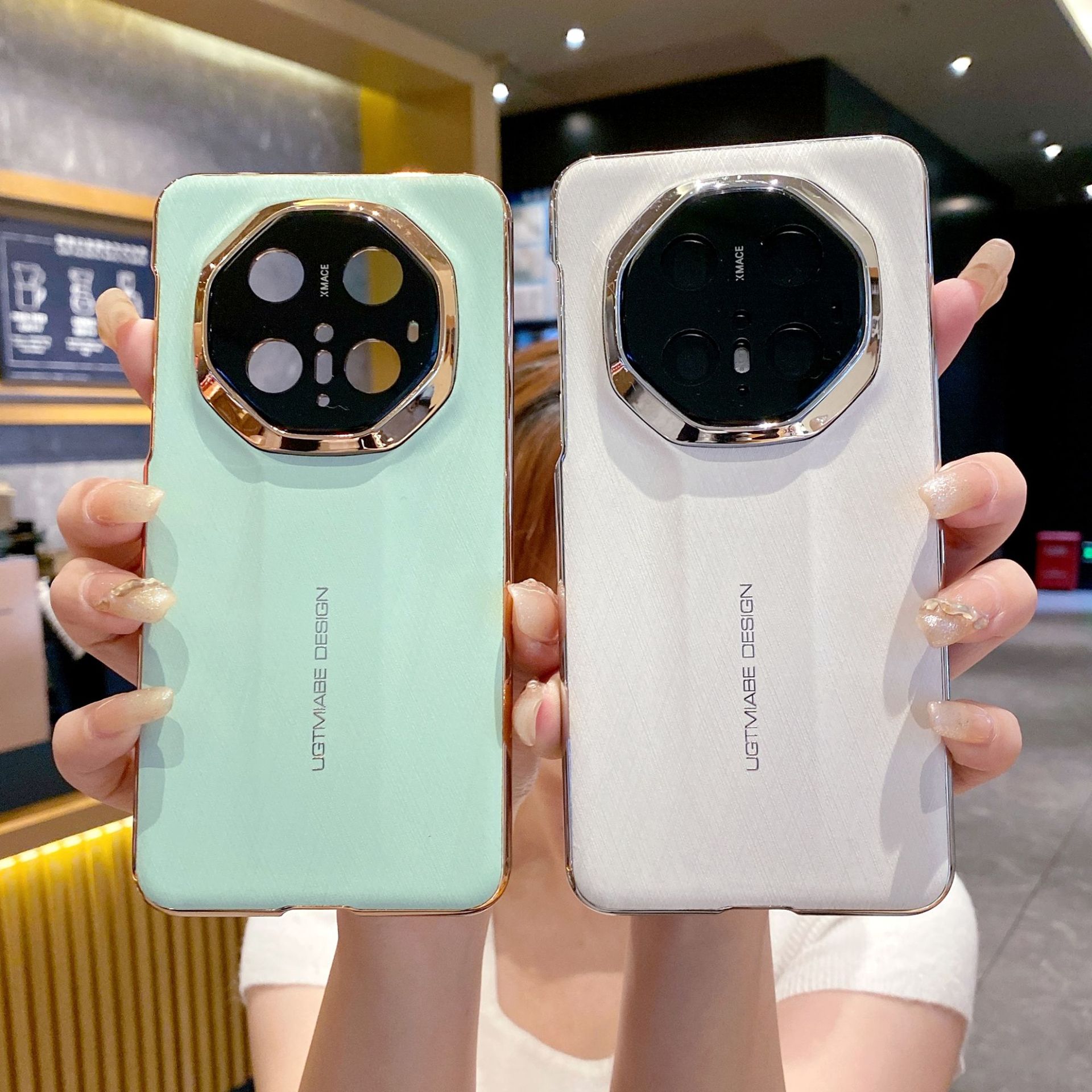 Electroplated Leather Compatible With Huawei Mate70Pro+ Gold Thread Silver Brocade Pattern Phone Case Mate70RS_voghion.com