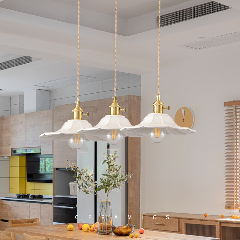 Lámpara de cerámica de lujo de lujo nórdica artística creativa lámpara de comedor luces decorativas de lujo de lujo lámpara de cabecera del dormitorio