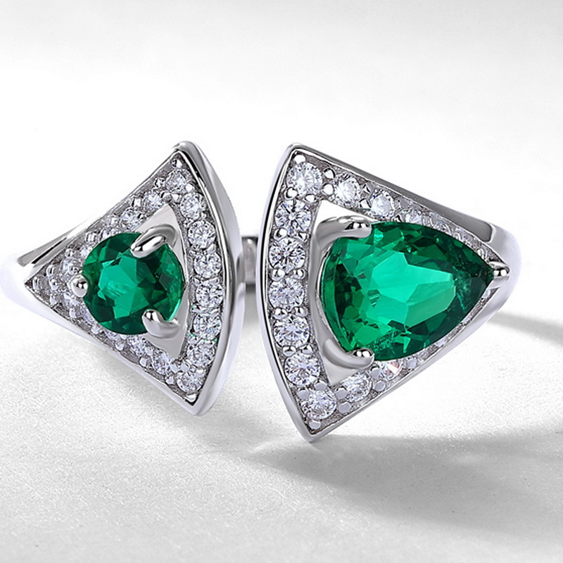 Nuevo abanico personalizado transfronterizo Cultivo de esmeraldas Anillo de plata femenino S925 Cultivo de tesoros de color Anillo de dedos de comida Moda de lujo ligero