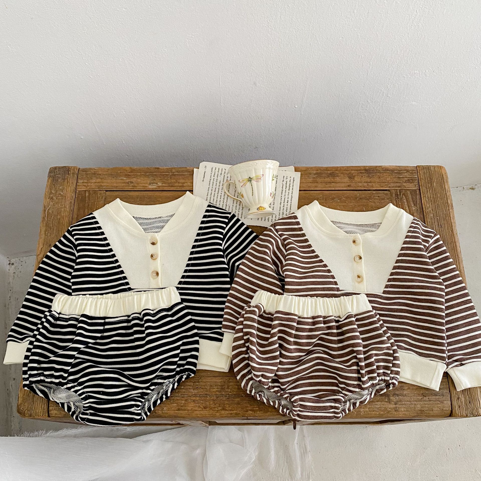 Abbigliamento autunnale 2024 per neonati, bambini piccoli, ragazzi e ragazze, pullover a righe a maniche lunghe + pantaloni a pieghe_voghion.com