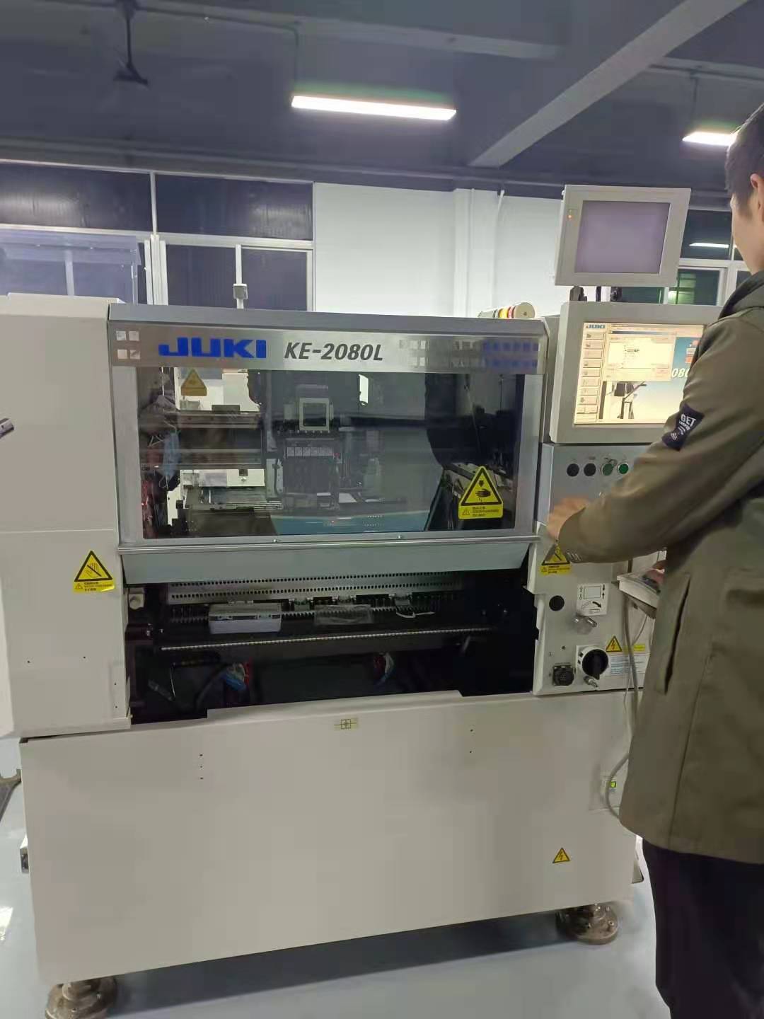 JUKI多功能贴片机KE-2080L加宽型二手贴片机高精密海外SMT贴片机