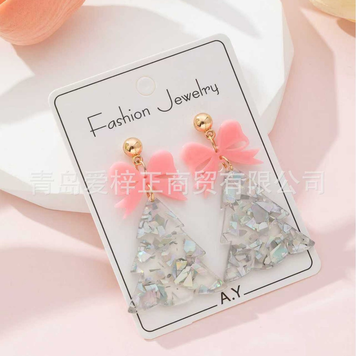 跨境新款圣诞节亚克力蝴蝶结闪耀圣诞树设计女士时尚耳饰