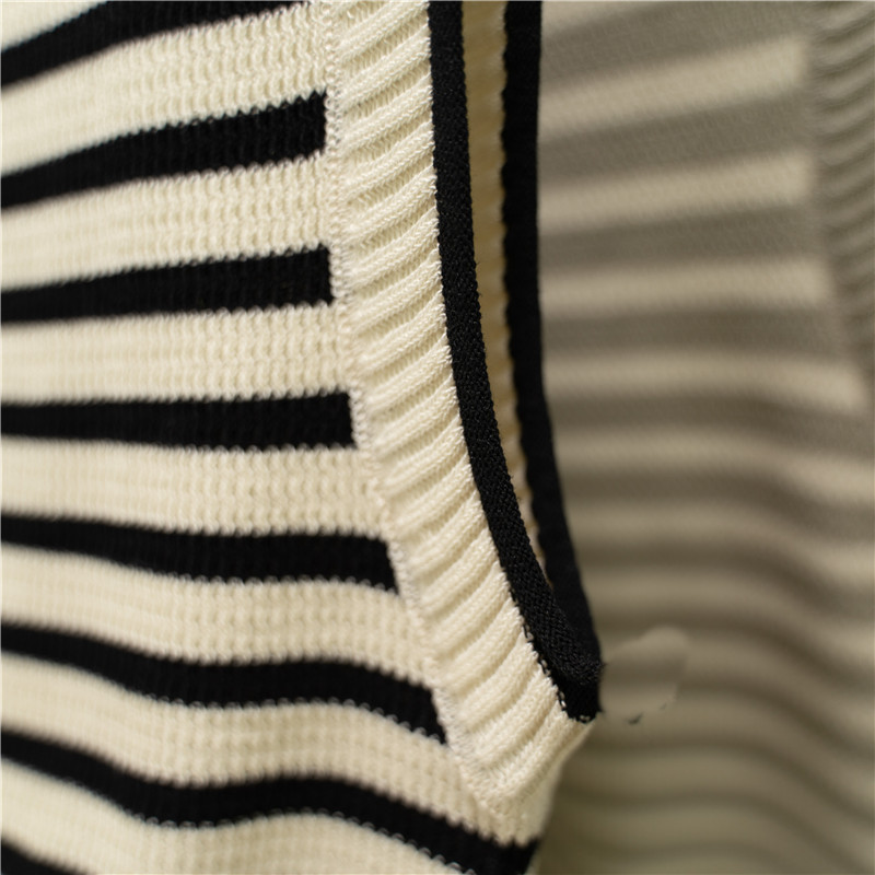 商品详情图_条纹吊带背心女士夏季外穿圆领修身显瘦内搭短款无袖