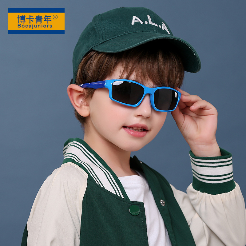 2024時尚跨境兒童運動太陽鏡小孩硅膠偏光戶外騎行墨鏡外銷款8202