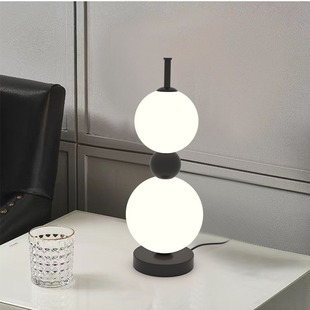 Led Gourd String Black and White Ball Table Lamp for Bedroom Bedside Home Italian Nordic Desktop Atmosphere Smart Nordic Style