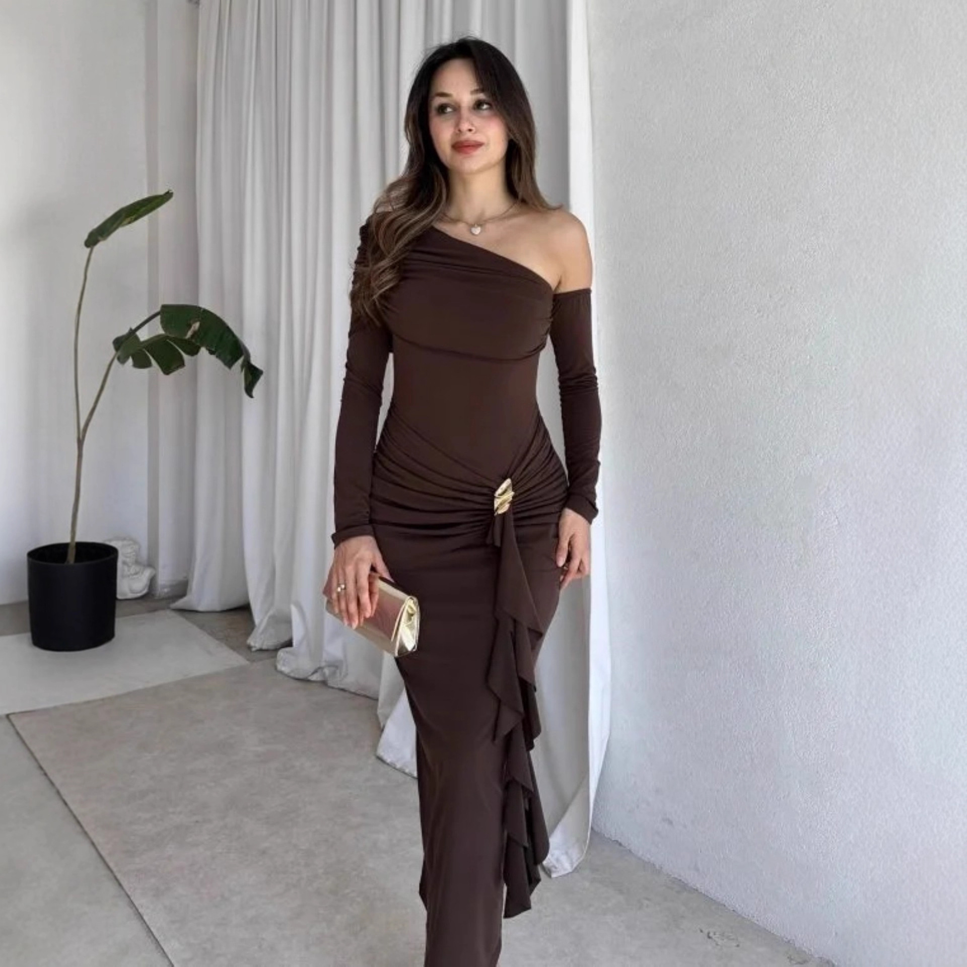 Women Asymmetrical One Shoulder Solid Color Long Sleeve High Waist Bodycon Sexy Hip Wrapped Ruched Party Evening Dress_ecoleips.com