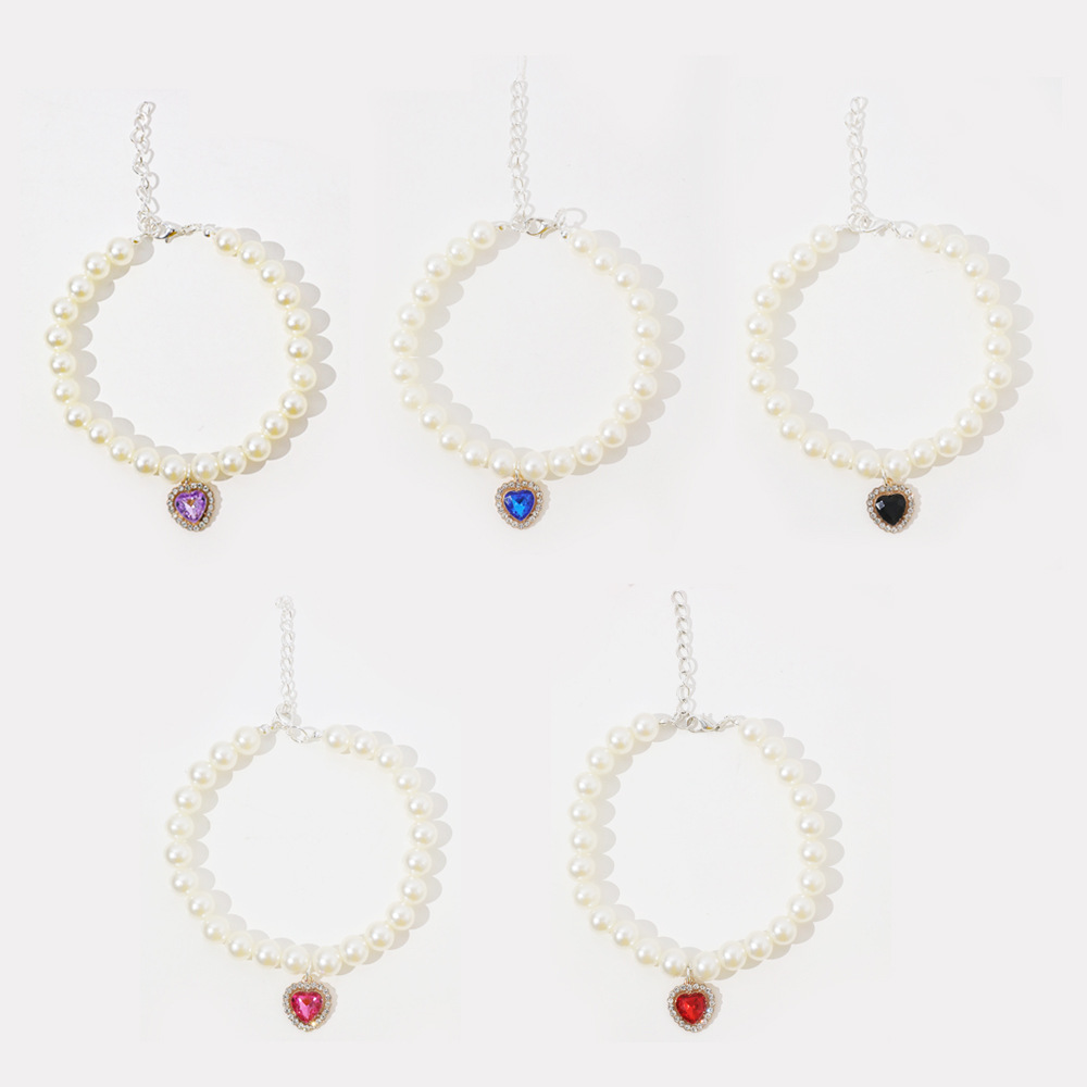 Colgante de amor de perlas Collar para mascotas Perla de imitación Encaje británico Collar para mascotas con lazo de perlas