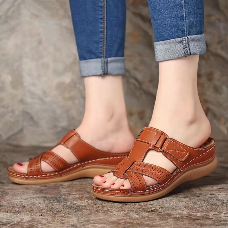 Amazon Foreign Trade Large Size Summer Casual Retro Wedge Heel Thick-Soled Sewn Shoes Leather One-Line Women's Sandals and Slippers