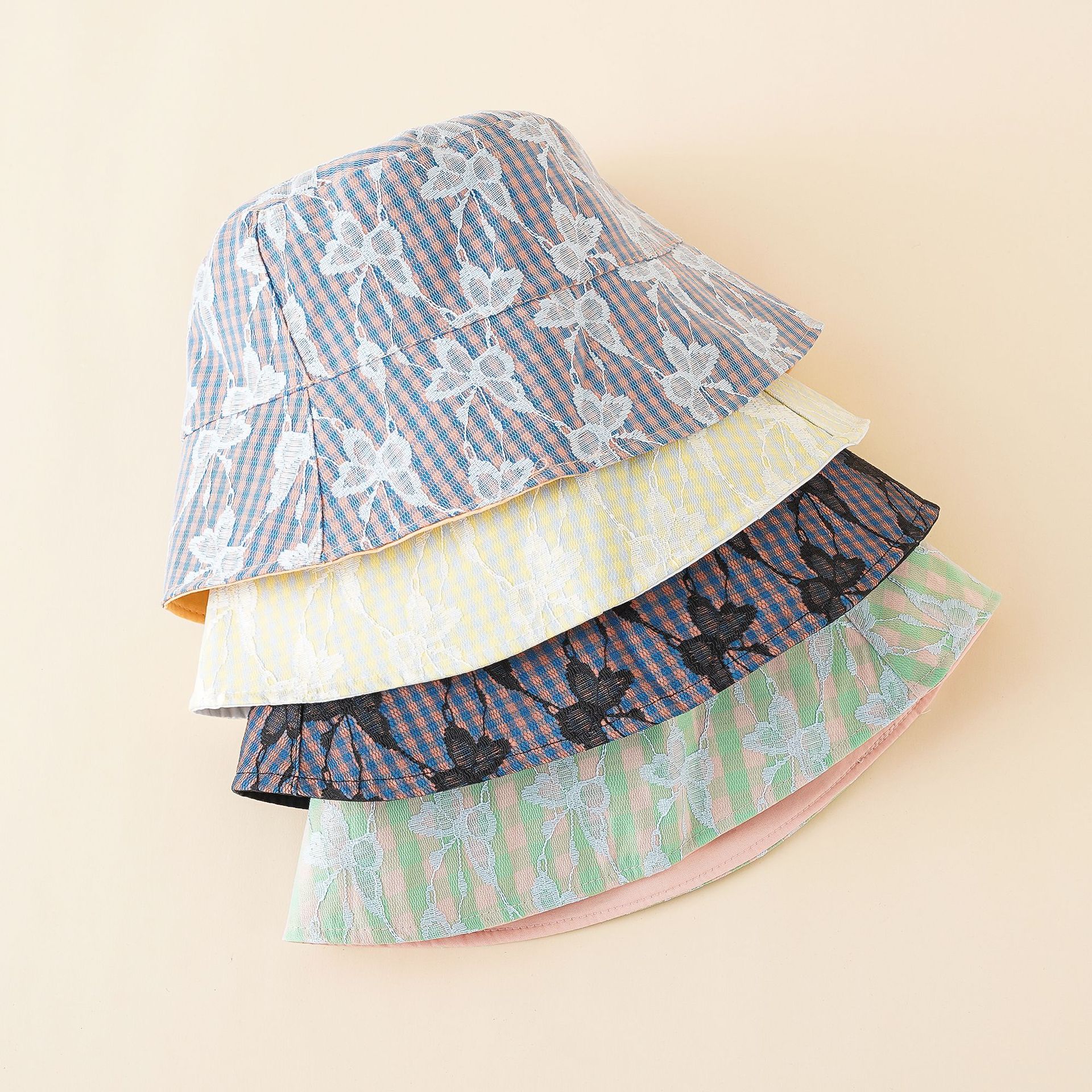 Corea del Sur sombrero de Dongdaemun de las mujeres de estilo coreano de moda a cuadros de color a juego sombrero de pescador japonés británico de doble cara sombrero de lavabo pequeño