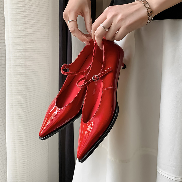 2025夏季新款韩版单鞋女舒适浅口猫跟羊皮鞋垫尖头搭扣高跟鞋7258