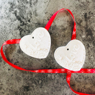 Fang Wei Creative Gypsum Car Air Outlet Aromatic Stone Peach Heart Love Rose Wardrobe Essential Oil Expanding Stone