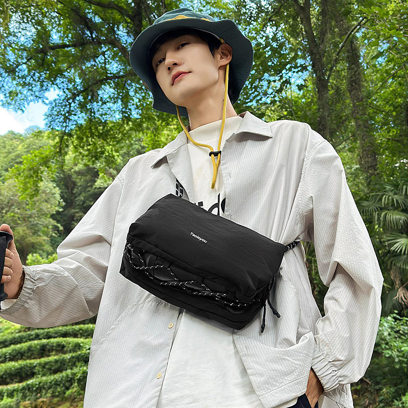 Star-Style Water Bottle Bag, Mountain-Style Outdoor Hiking and Cycling Bag, Drawstring Street-Style Men's Crossbody Bag, Shoulder Bag, Trendy