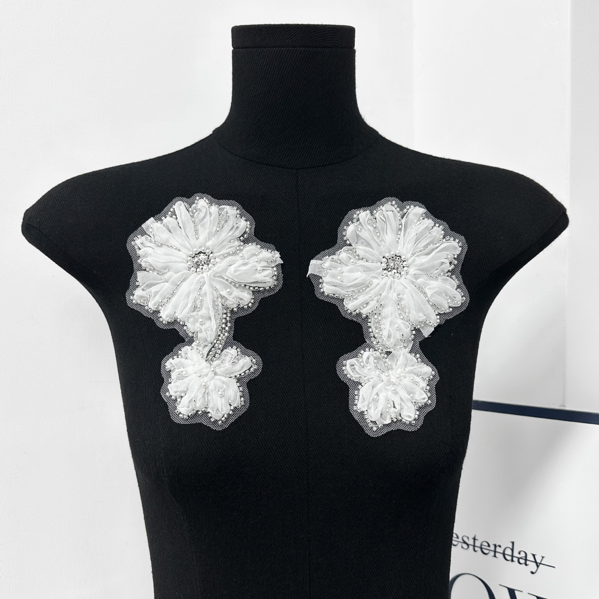 Sequinilla de industria pesada bordado flores mariposa malla gaza pegada ropa collar puño decoración parche tridimensional image 13