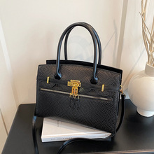 �羳���Q��֦�y�i���K���2025�¿�������p��朴������μ�б���