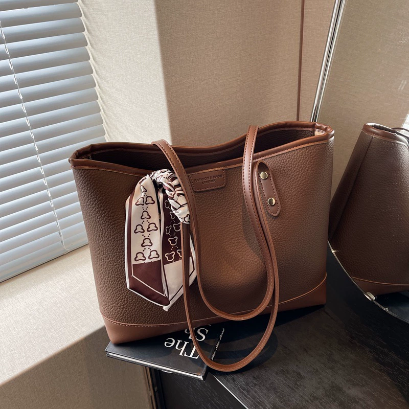 One-shoulder bag, shoulder bag, western style