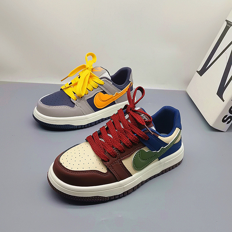 Zapatillas de cuero nuevas para niños con sonido de fricción, tallas 34-39, zapatillas de cuero para niños mayores, calzado deportivo, calzado infantil