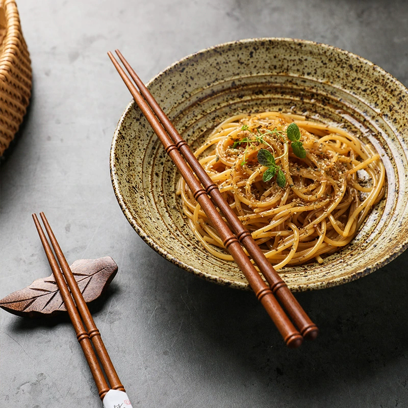 Бамбуковые палочки для еды для домашнего использования, палочки для еды из натурального массива дерева, креативные и персонализированные заостренные палочки для еды в японском стиле, один человек, набор из одной палочки для еды