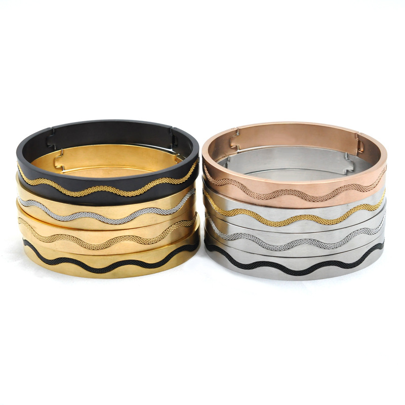 Trend glossy wavy fashionable geometric bracelet stainless steel