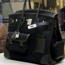 2025���¿�ײɫ����ƴɫ�����ش�̖�K������e���а��μ�б��Ů��