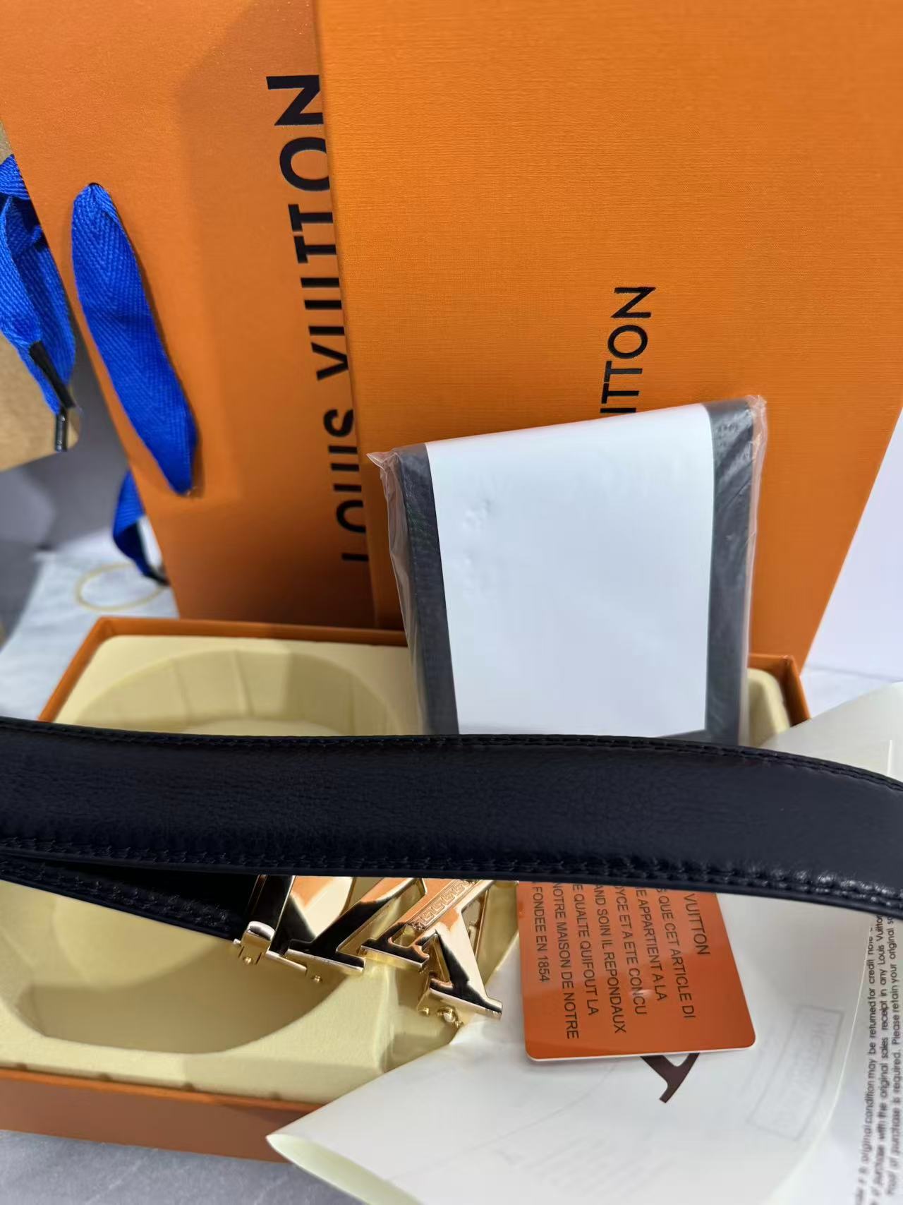 Word v automatic gold buckle set / 100cm