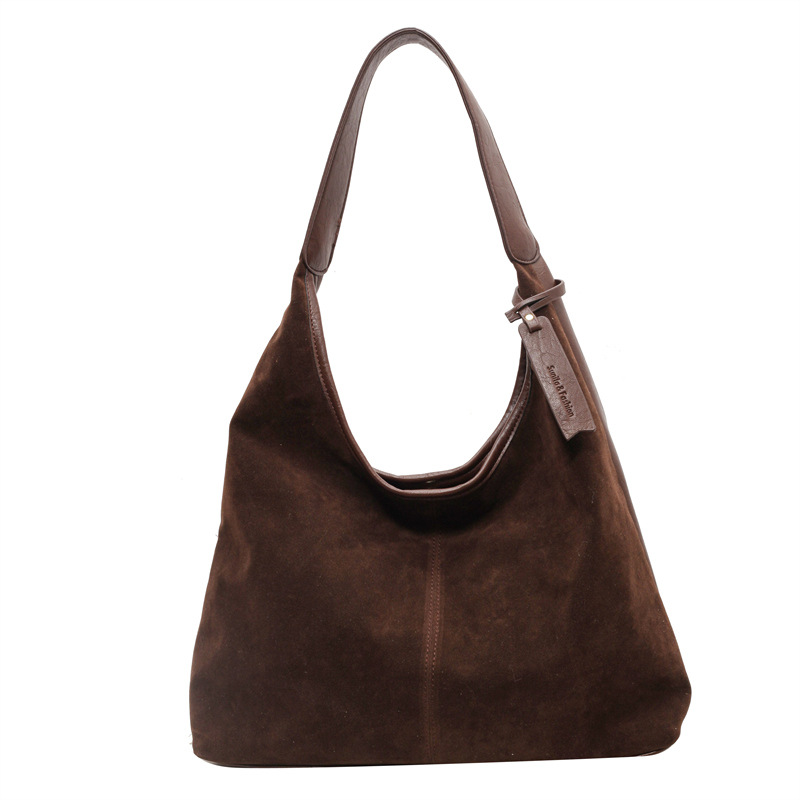Bolsa de gran capacidad suave esmerilada para mujeres 2024 otoño y invierno nuevo retro viaje bolsa de hombro bolsa de moda extranjera