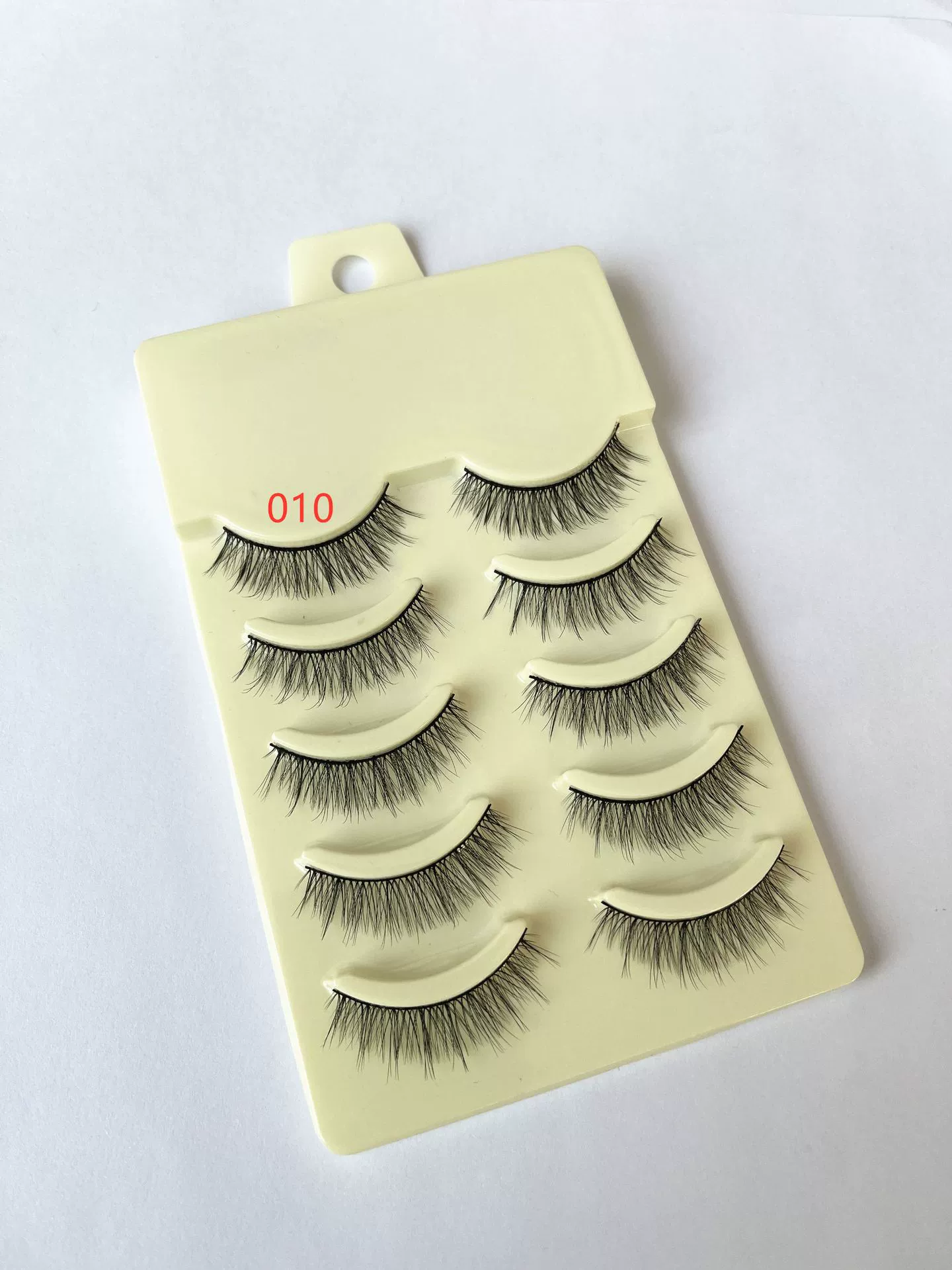 Comics, realistic false eyelashes, cosplay, Japanese and Korean