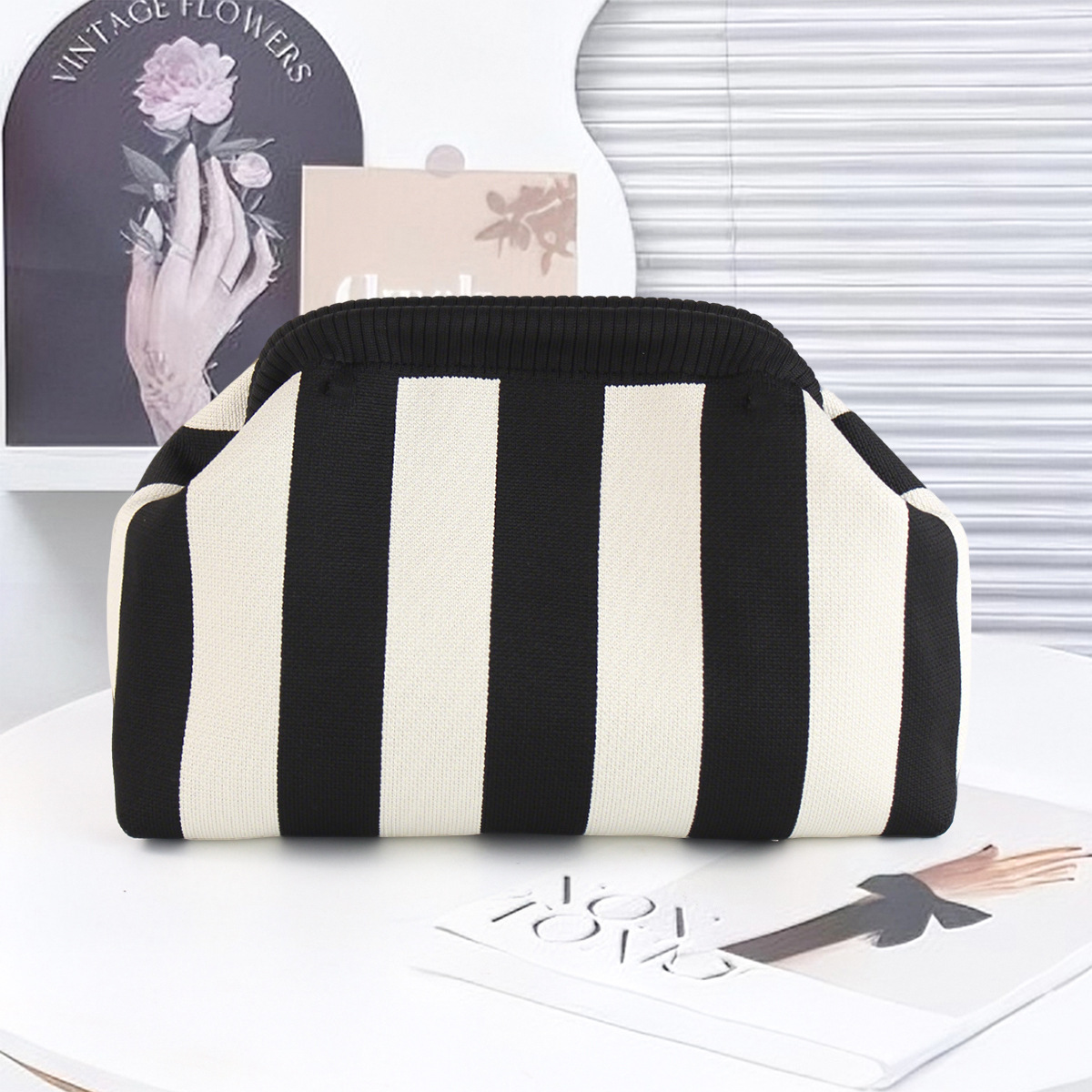 Bolsa de nube para damas bolsas de tejido portátiles bolsas de almacenamiento a rayas bolsas de maquillaje universal bolsas de mano de tejido volador agujeradas bolsas de mujer image 6