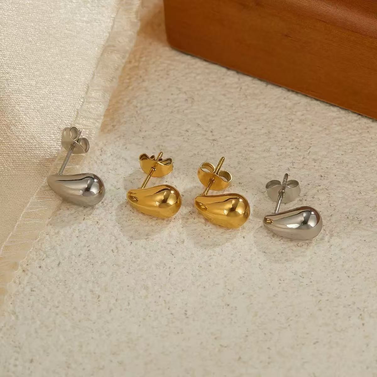 亚马逊热销不锈钢水滴耳钉女饰品时尚轻奢百搭耳饰个性潮流首饰