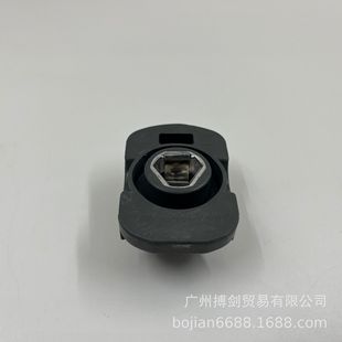 Suitable for Nissan Car D22 Distributor Fire Distributor 22157-0m513