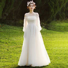 法式轻婚纱旅拍森系长袖显瘦遮手臂齐地蓬蓬裙新娘户外迎宾出门纱