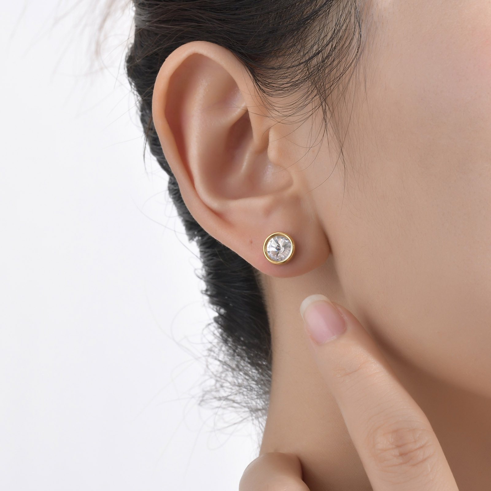 Fashion Round Stainless Steel Polishing Plating Inlay Zircon Ear Studs 1 Pair