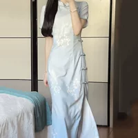 Классический и элегантный традиционный Cheongsam с косой планкой и пуговицами, в стиле Республики Китай, можно носить ежедневно, новый стиль 2025 года.