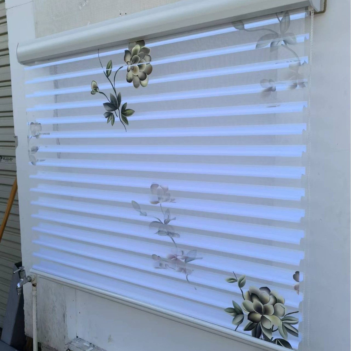 Ivory white sh04 hand-painted series semi-opaque