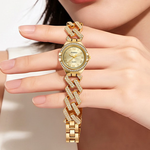 �羳����Ű��ʽ��Ůʿ�ֱ�A��ҹ��ʯӢ��r���ֱ�Ů���l����