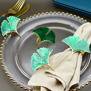 Cross-border in stock Western-style Napkin Ring Modern Simple Mouth Cloth Table Set Table Maple Leaf Napkin Ring Napkin Buckle Green