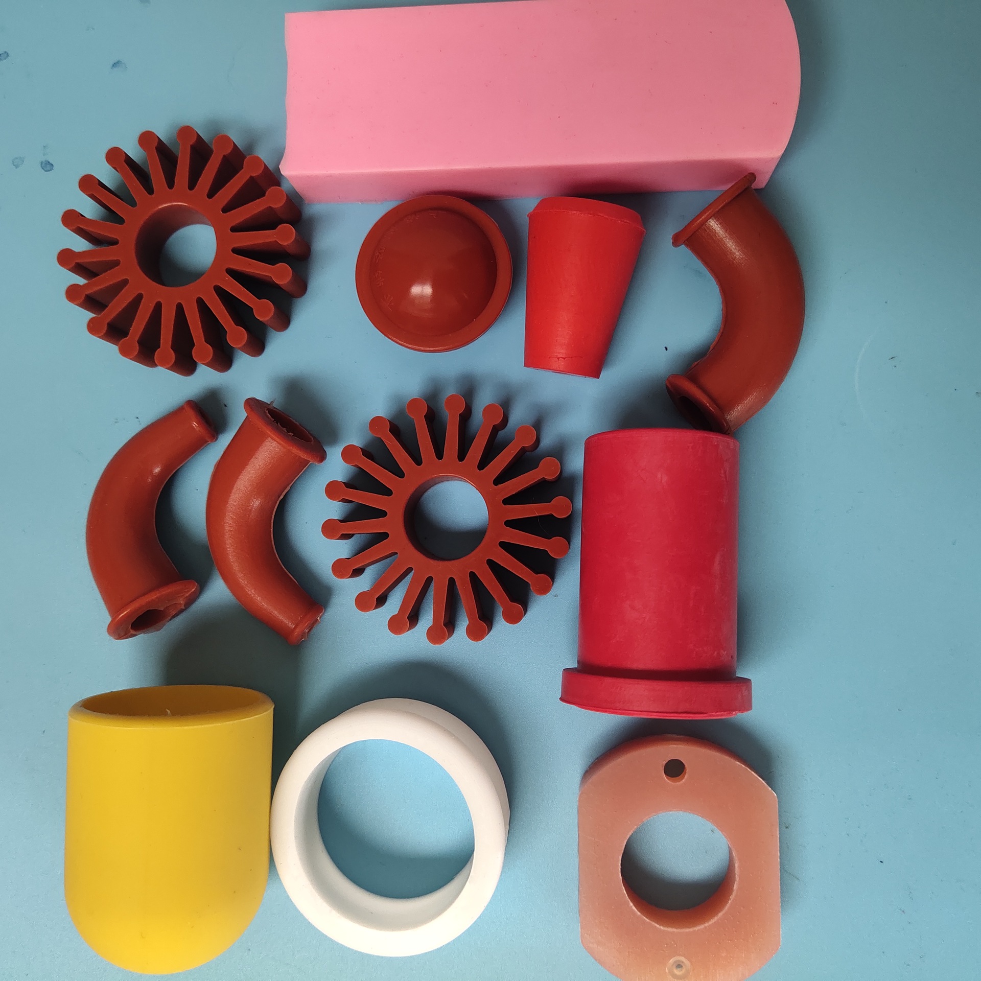 非标硅橡胶杂件异形件密封件橡胶管耐高温材质异形密封件