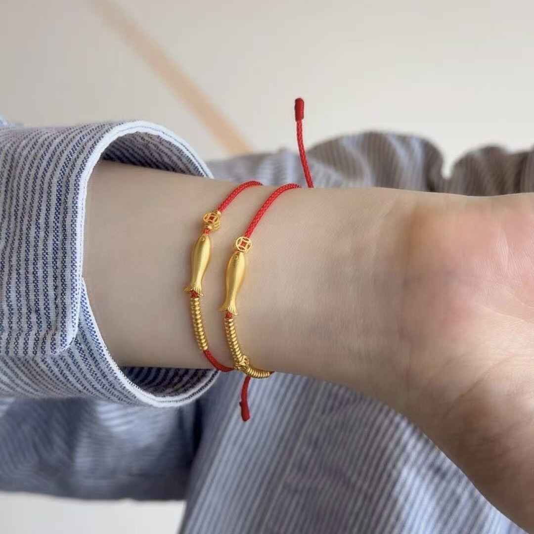 Small Yellow Fish Koi Good Luck Bracelet to Attract Wealth, Hand-Woven Adjustable Money Sweet Bracelet for Women Every Year