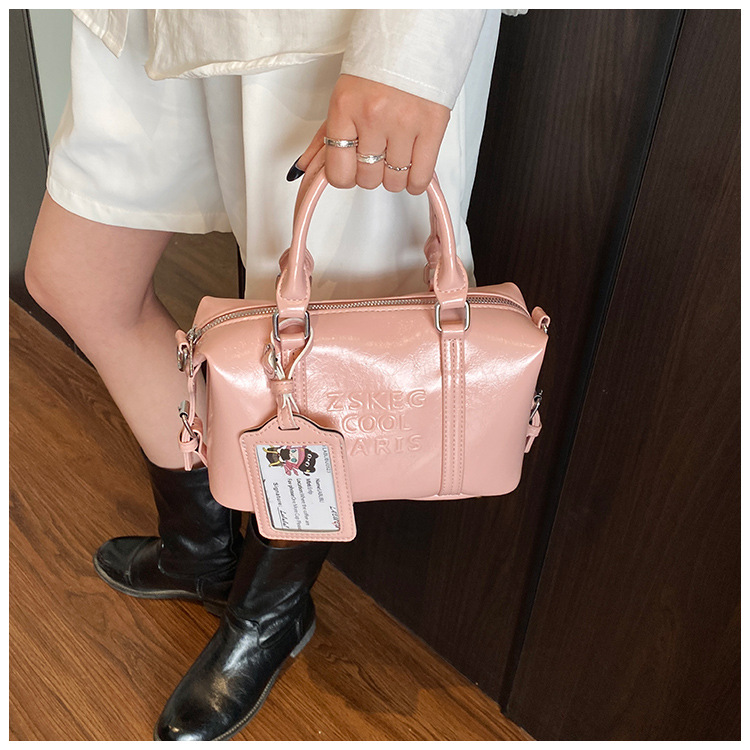 Korean version hand-held bowling bag for women 2025 new retro niche commuting pillow bag versatile single-shoulder crossbody bag undefined