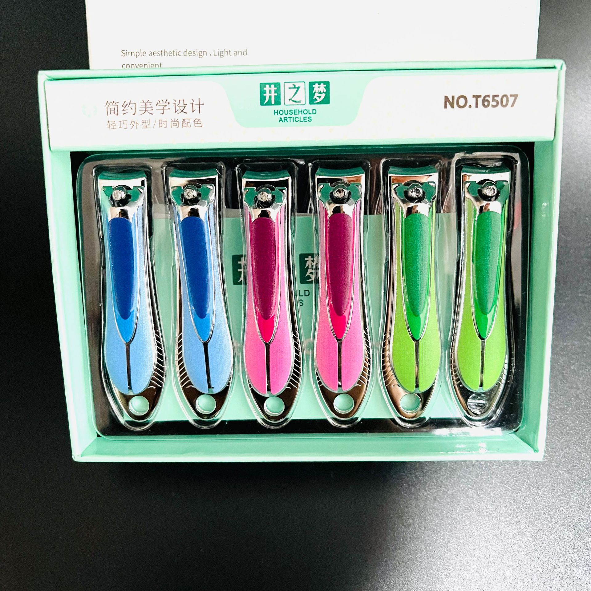 6B3E555C6F5806D9FBDB9C4679F22F