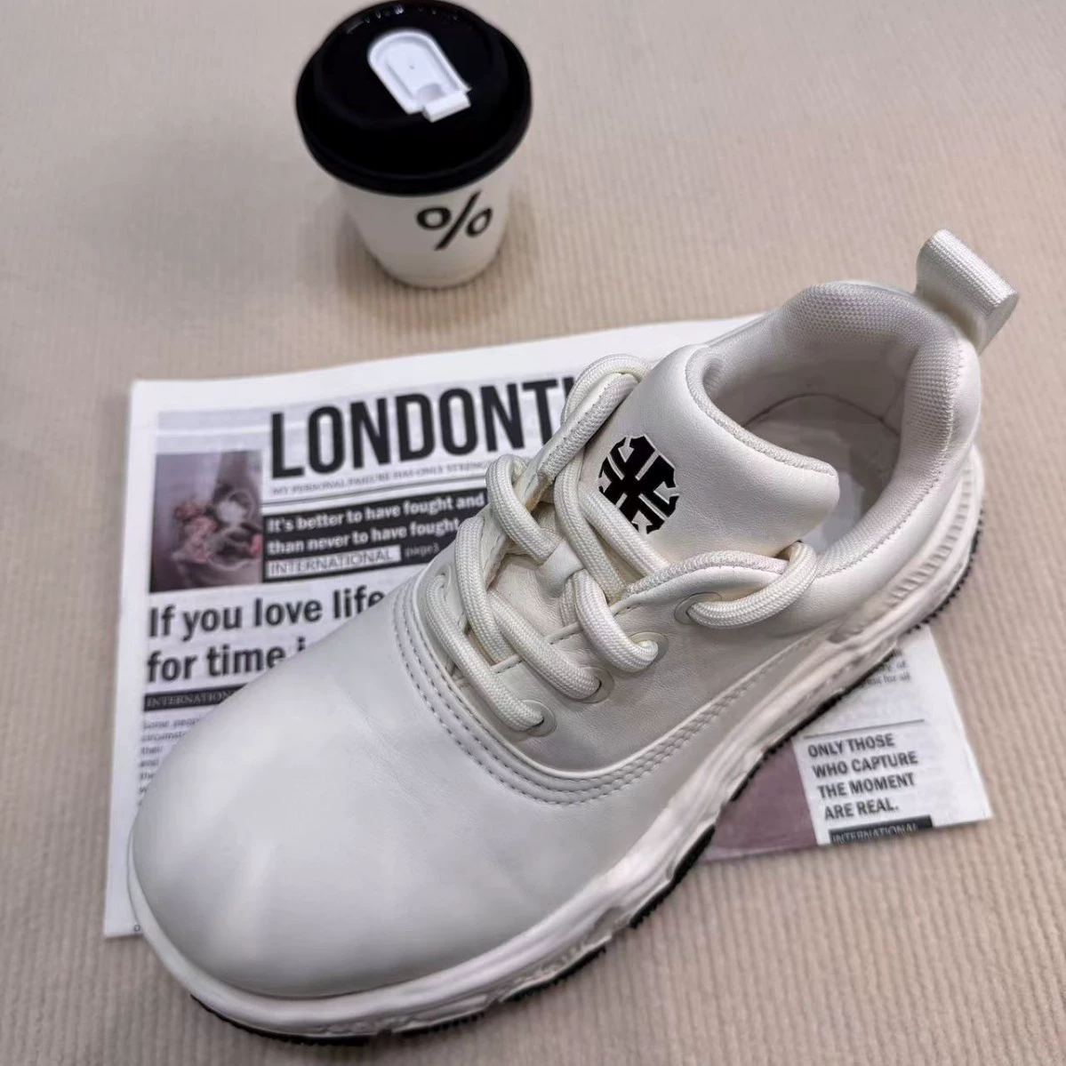 Европейская мужская обувь Зимний тренд нишевые панк туфли на толстой подошве мужские папы туфли из натуральной кожи мужские весна 2025