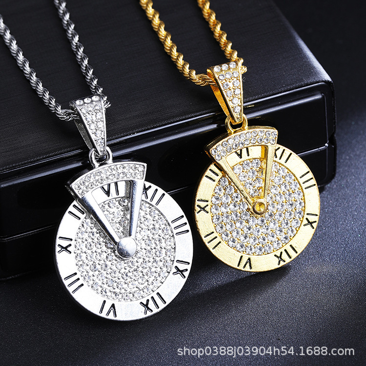 New Luxury Diamond-Encrusted Rotating Roman Clock Pendant Necklace, European and American Hip-Hop Style, Personalized Exquisite Stainless Steel Sweater Chain
