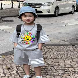 跨境儿童节奏盒子套装中大童短袖t恤夏季运动短裤男女童卡通衣服