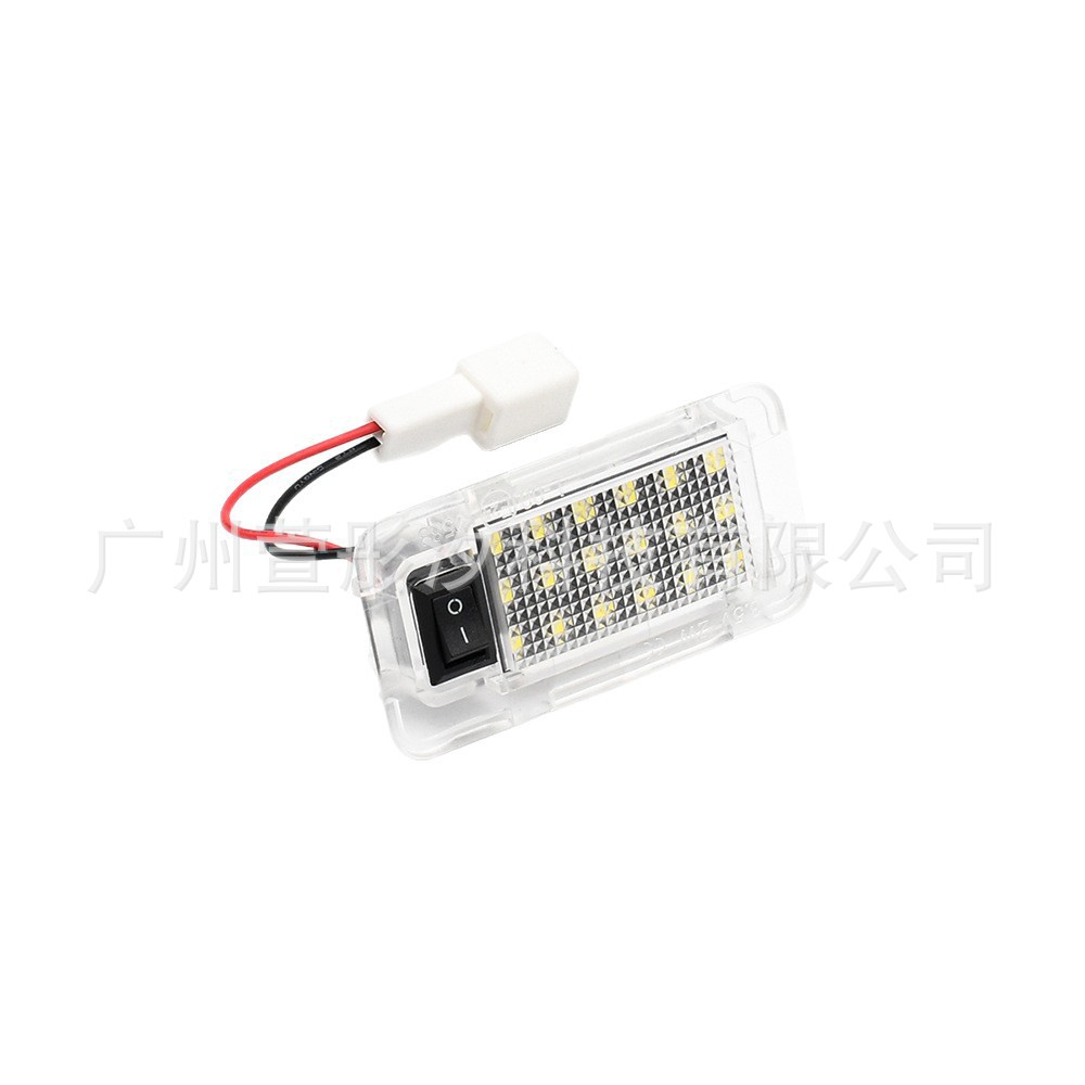 Suitable for Toyota RAV4/Wildlander trunk LED light 19-25 models 18SMD high-brightness lighting