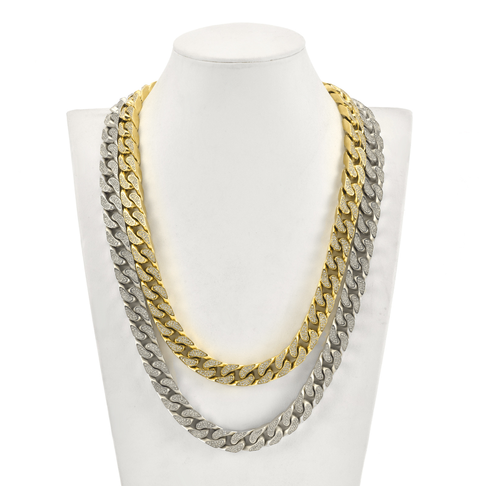 Men's Cuban Link Necklace With Diamond Accents In Stainless Steel_voghion.com
