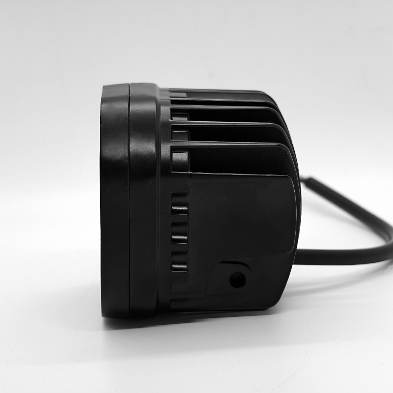 Motorcycle Electric Vehicle Four-Leaf Clover Super Bright Led Spotlight 40W Work Light Car Off-Road Headlight Modified Car Light