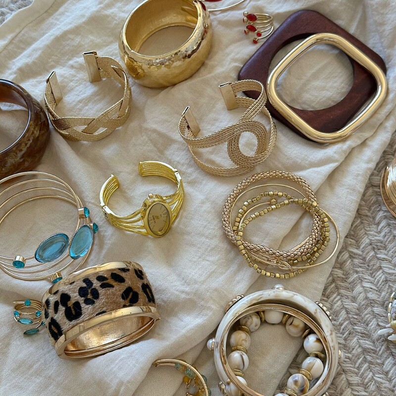 European and American Metal Style Snake Pattern Geometric Bracelet Light Luxury Niche High-End Bracelet Fashion Versatile Simple Hand Jewelry Wholesale